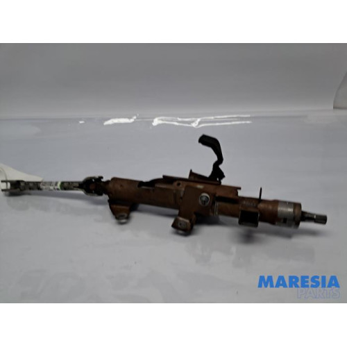 Renault - Trafic - Boîtier colonne de direction