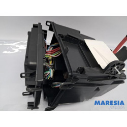 Renault - Trafic - Fuse box