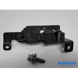 Renault - Trafic - Schuifdeurrol rechts