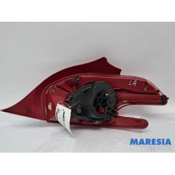 Peugeot - 208 - Feu arrière gauche