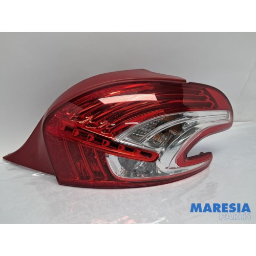 Peugeot - 208 - Achterlicht rechts