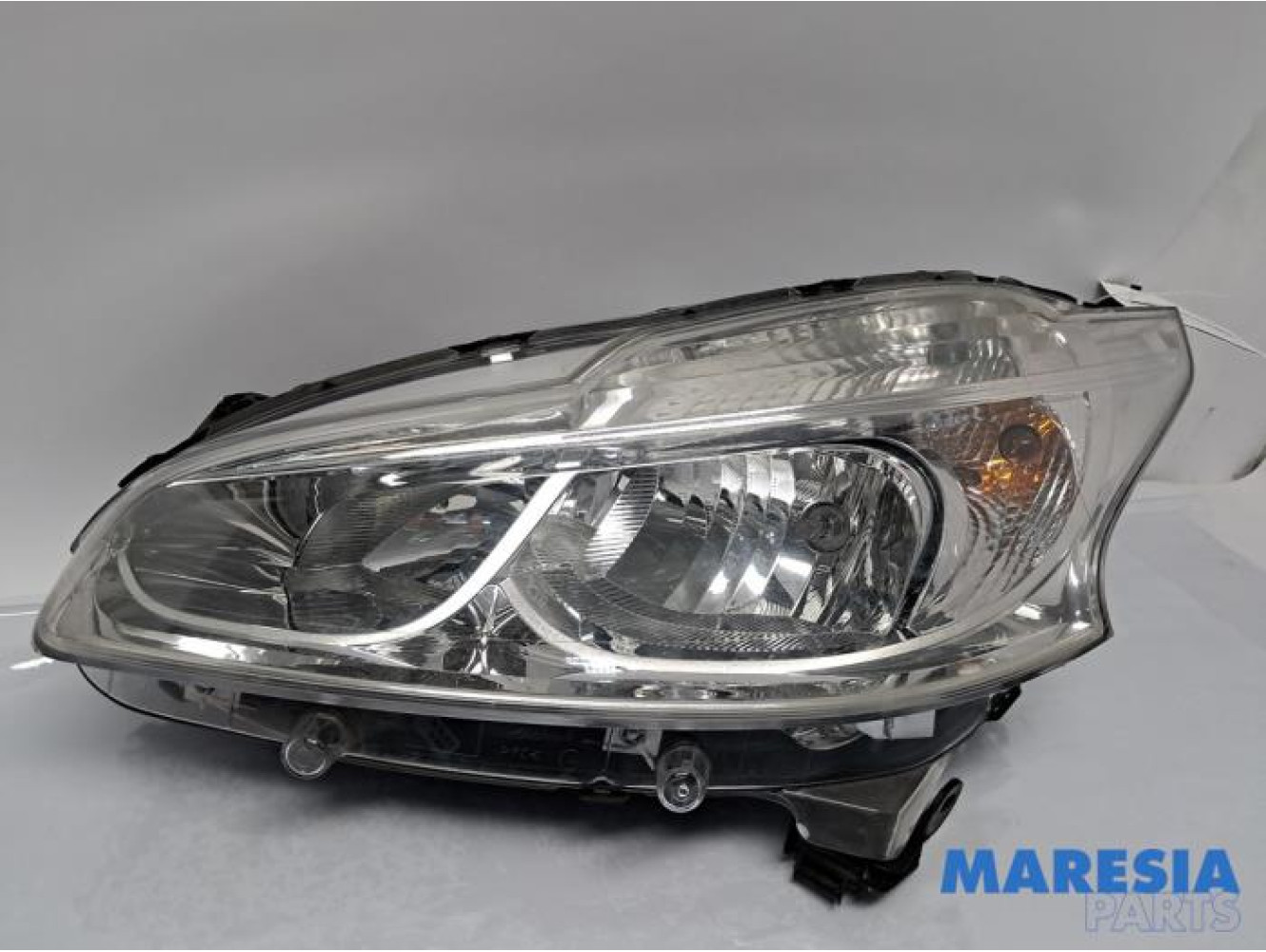 Peugeot - 208 - Phare gauche