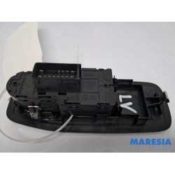 Peugeot - 208 - Kombischalter Fenster