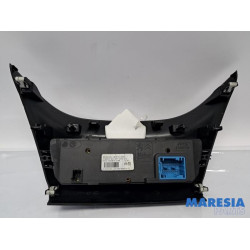 Peugeot - 208 - Heizung Bedienpaneel