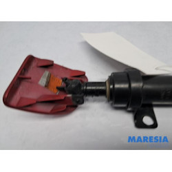 Alfa Romeo - Giulietta - Headlight washer