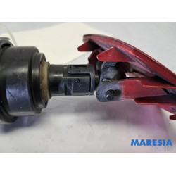 Alfa Romeo - Giulietta - Headlight washer