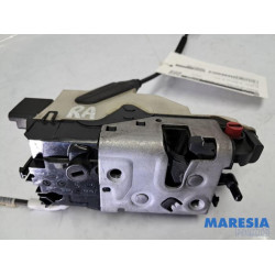 Peugeot - 208 - Serrure portière mécanique 4portes arrière droite