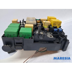 Peugeot - 208 - Boîte à fusibles