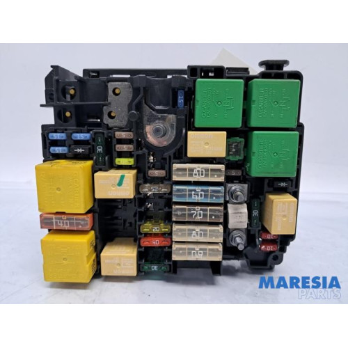 Peugeot - 208 - Boîte à fusibles