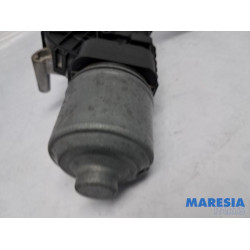 Peugeot - 208 - Ruitenwissermotor voor