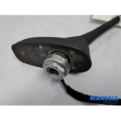 Peugeot - 208 - Antenne