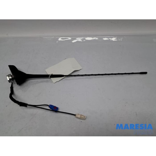 Peugeot - 208 - Antenne