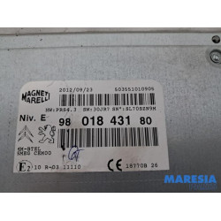 Peugeot - 208 - Radio