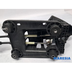 Peugeot - 208 - Gear stick