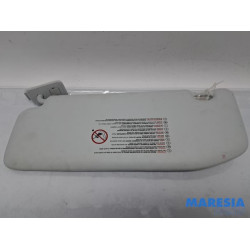 Peugeot - 208 - Sonnenblende