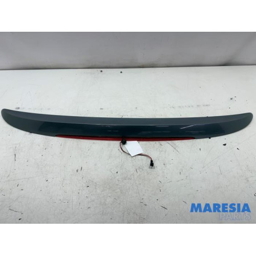 Peugeot - 307 - Feu de freinage supplémentaire centre