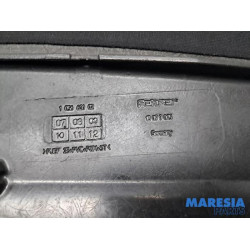 Peugeot - 307 - Hoedenplank