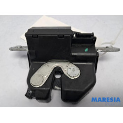 Alfa Romeo - Giulietta - Tailgate lock mechanism