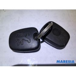 Peugeot - Partner - Engine management computer