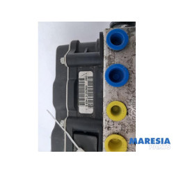 Peugeot - Partner - ABS Pomp