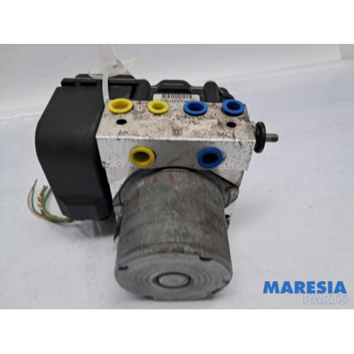 Peugeot - Partner - ABS Pomp