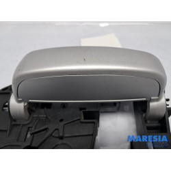 Peugeot - Partner - Türgriff 4-türig rechts hinten