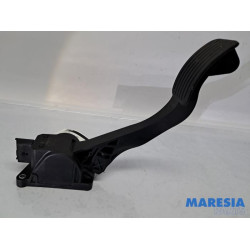 Peugeot - Partner - Gaspedaal