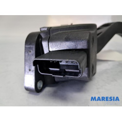 Peugeot - Partner - Gaspedaal