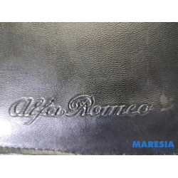 Alfa Romeo - Giulietta - Instruction Booklet