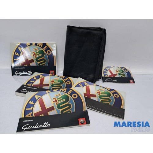 Alfa Romeo - Giulietta - Instruction Booklet