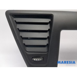 Alfa Romeo - Giulietta - Luchtrooster Dashboard