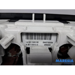 Peugeot - Partner - Kachel Bedieningspaneel