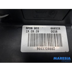 Peugeot - Partner - Boîte à fusibles