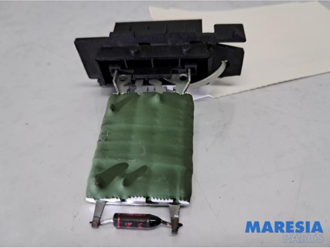 Peugeot - Partner - Heater resistor