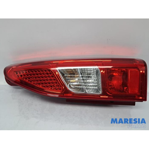 Peugeot - Partner - Feu arrière droit