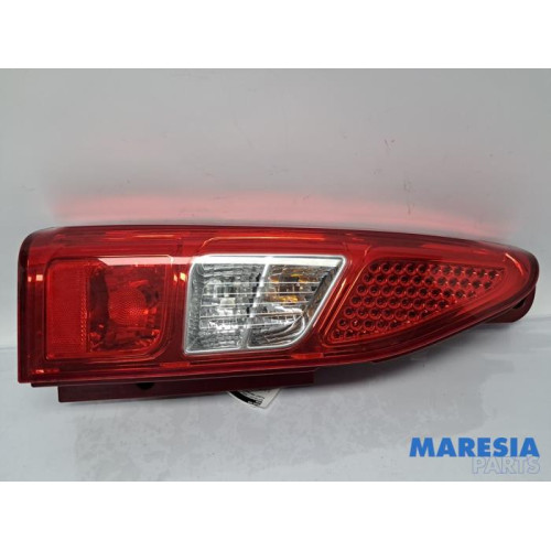 Peugeot - Partner - Achterlicht links