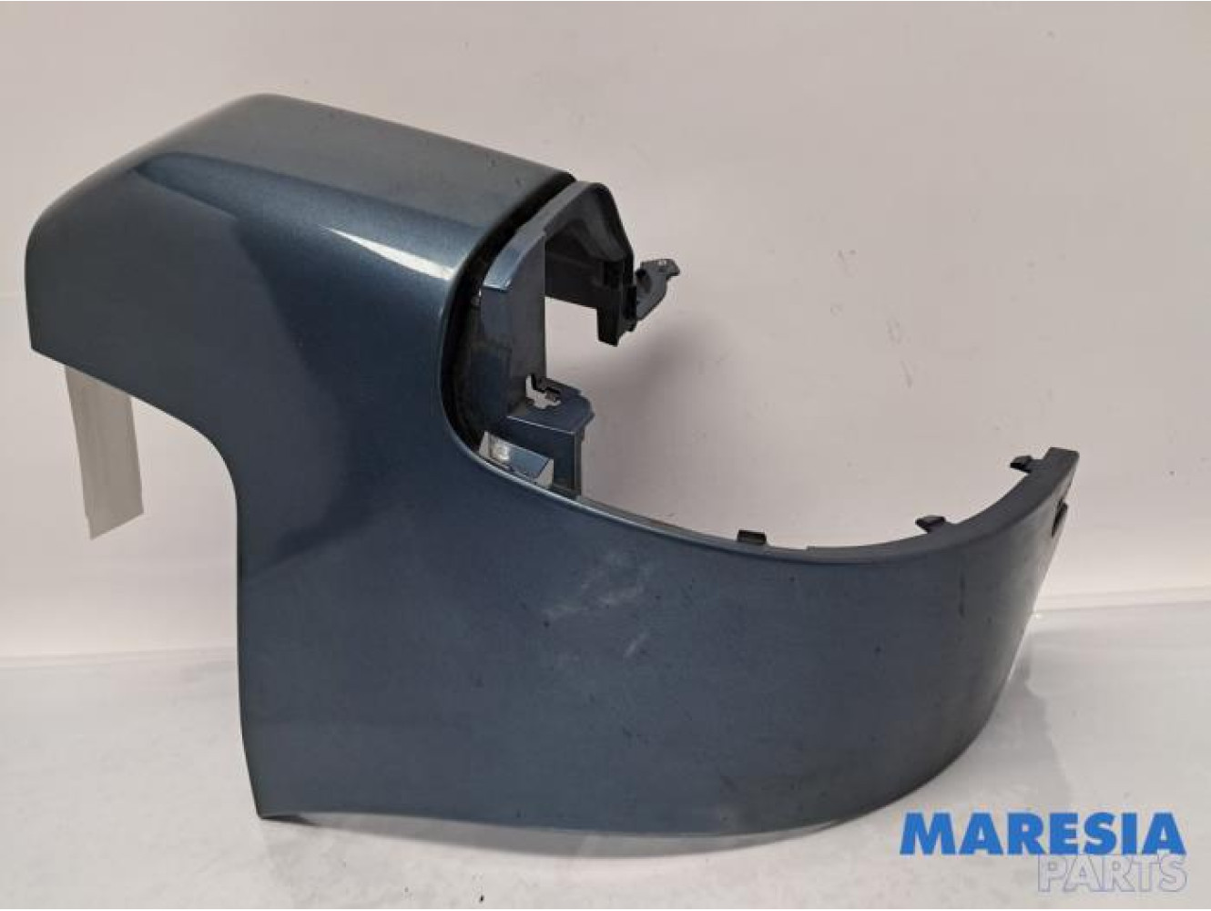 Peugeot - Partner - Bumperhoek links-achter