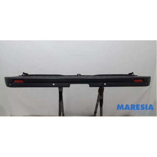 Renault - Trafic - Rear bumper