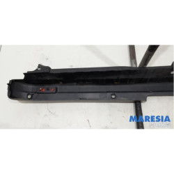 Renault - Trafic - Achterbumper