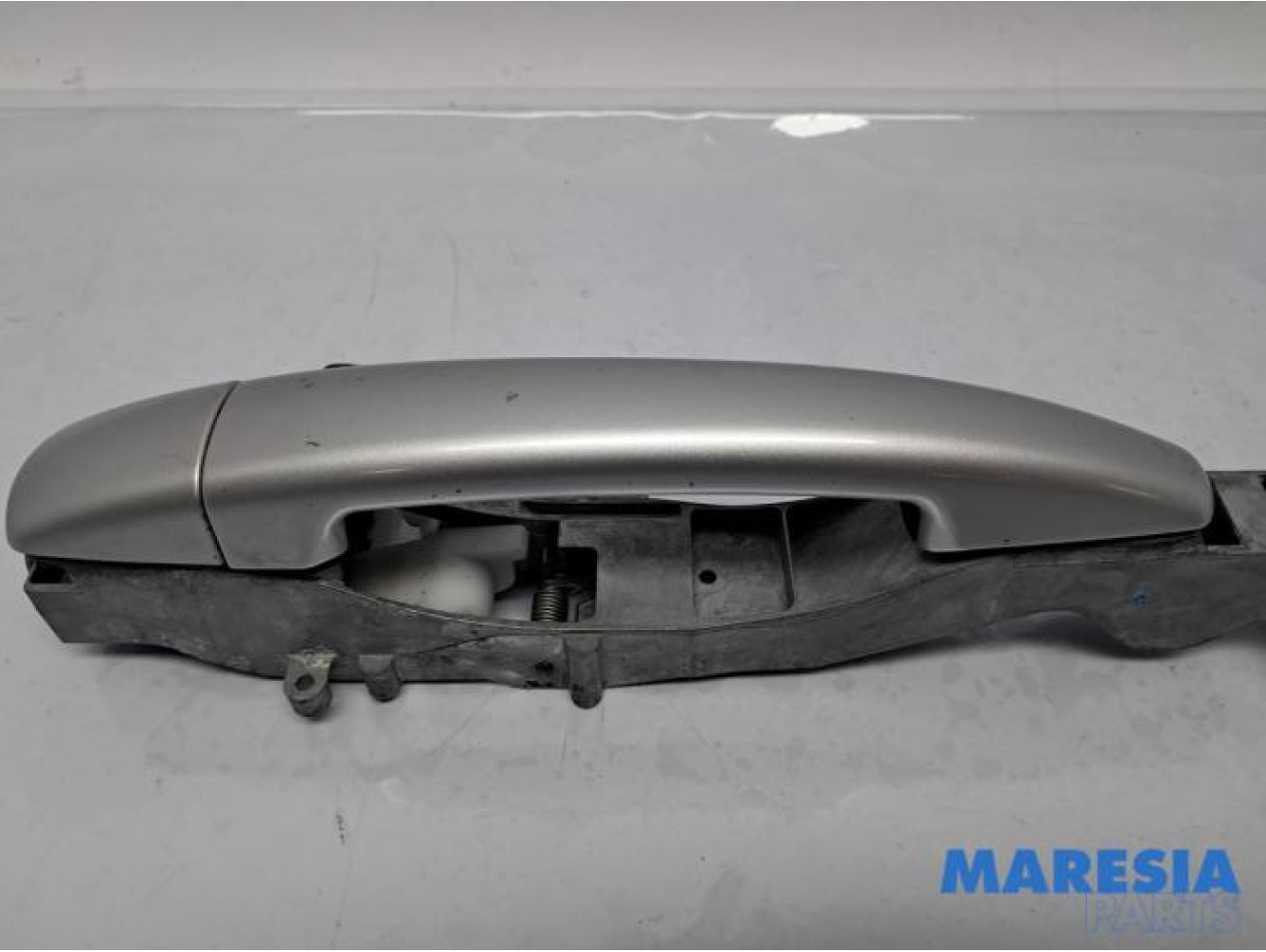 Peugeot - Partner - Poignée portière 4portes avant droite