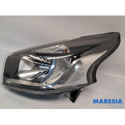 Renault - Trafic - Koplamp links