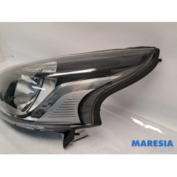 Renault - Trafic - Koplamp links