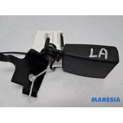 Alfa Romeo - Giulietta - Rear seatbelt buckle, left