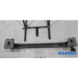 Renault - Trafic - Cadre pare-chocs avant