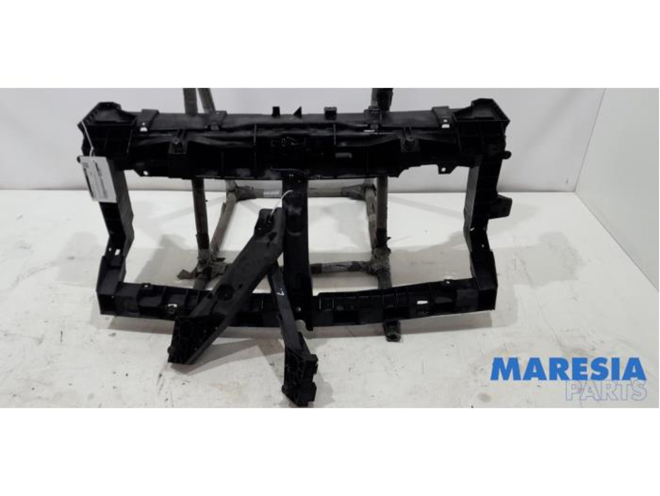 Renault - Trafic - Front panel