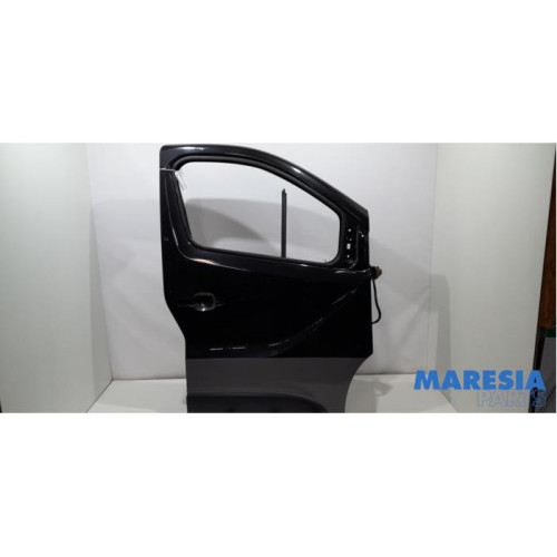Renault - Trafic - Door 2-door, right