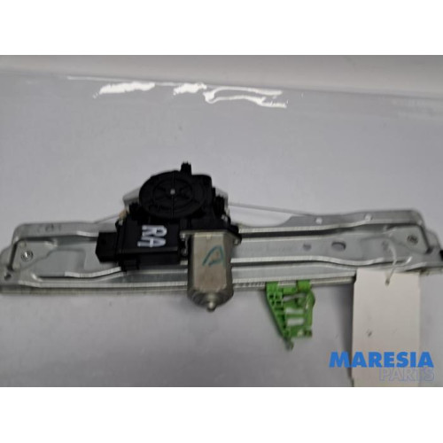 Alfa Romeo - Giulietta - Mécanique vitre 4portes arrière droite