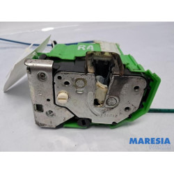 Alfa Romeo - Giulietta - Serrure portière mécanique 4portes arrière droite