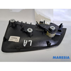 Alfa Romeo - Giulietta - Poignée portière 4portes arrière gauche