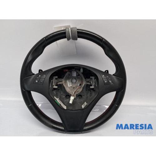 Alfa Romeo - Giulietta - Steering wheel